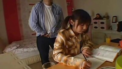 Trdo kurjenje v POV za tesno muco obline japonske služkinje